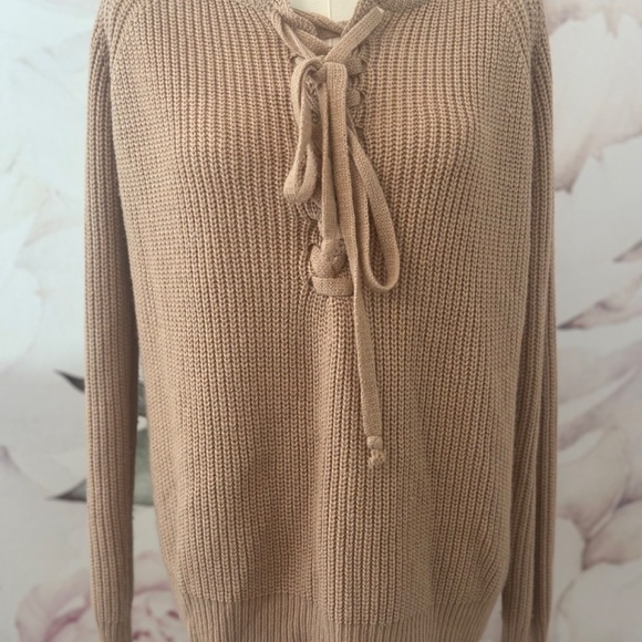 Windsor Camel Women's Fall Sweater in Size Small - Picture 5 of 16